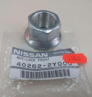 NISSAN 4 * * * 0