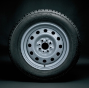 LADA 2 * * * 5
